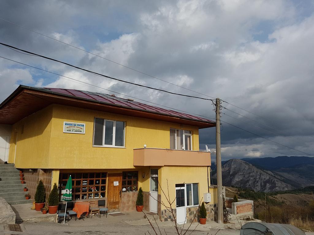 Guest House Chala Esterno foto