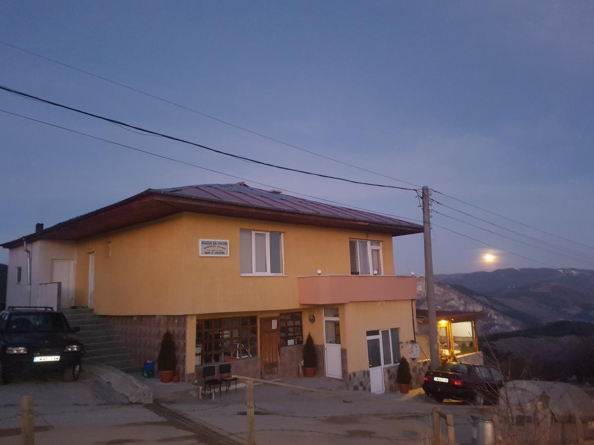 Guest House Chala Esterno foto